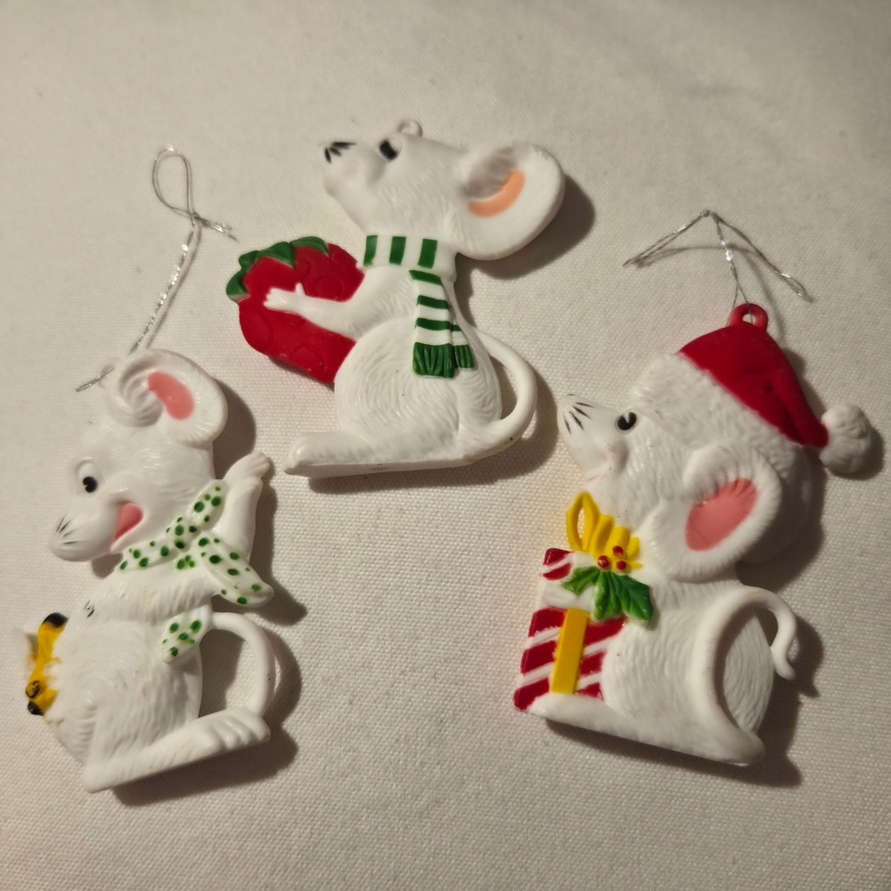 Vintage Christmas Mouse Ornaments Set of 3 Plastic White Mice Hong‎ Kong Retro